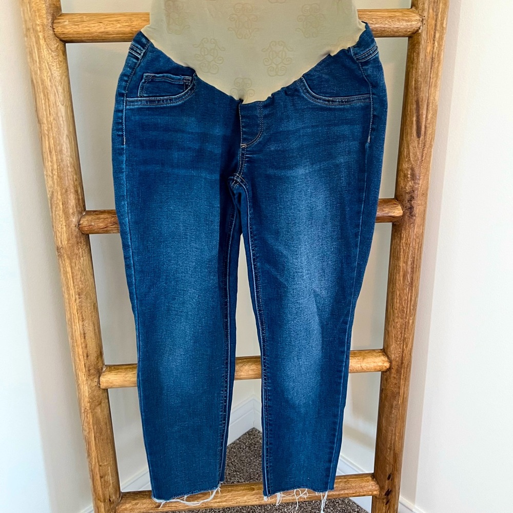 Jessica Simpson Maternity Skinny Jeans